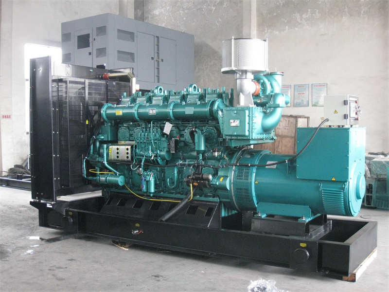 太康200KW 柴油发电机的油耗是多少?