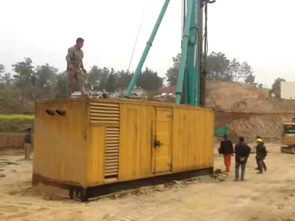 太康如何判断水冷式机油散热器密封件是否需要更换？